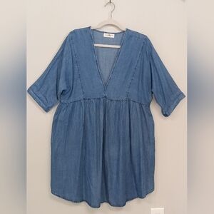 NWOT Natural Life Blue Lyocell Chambray Denim V Neck Babydoll Dress Size M